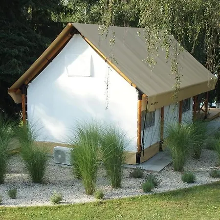 Marina&glamping Nova Zivohost Lyxtält